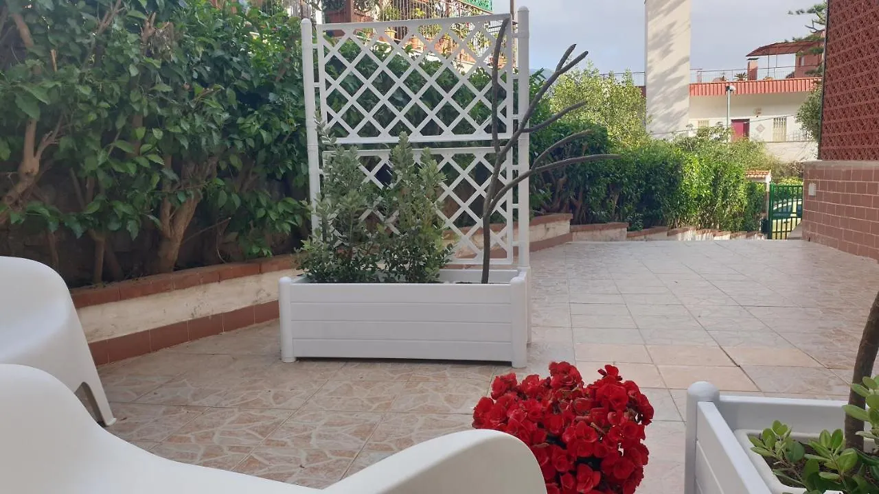La Pomelia Apartment Palermo 0*,  Italy